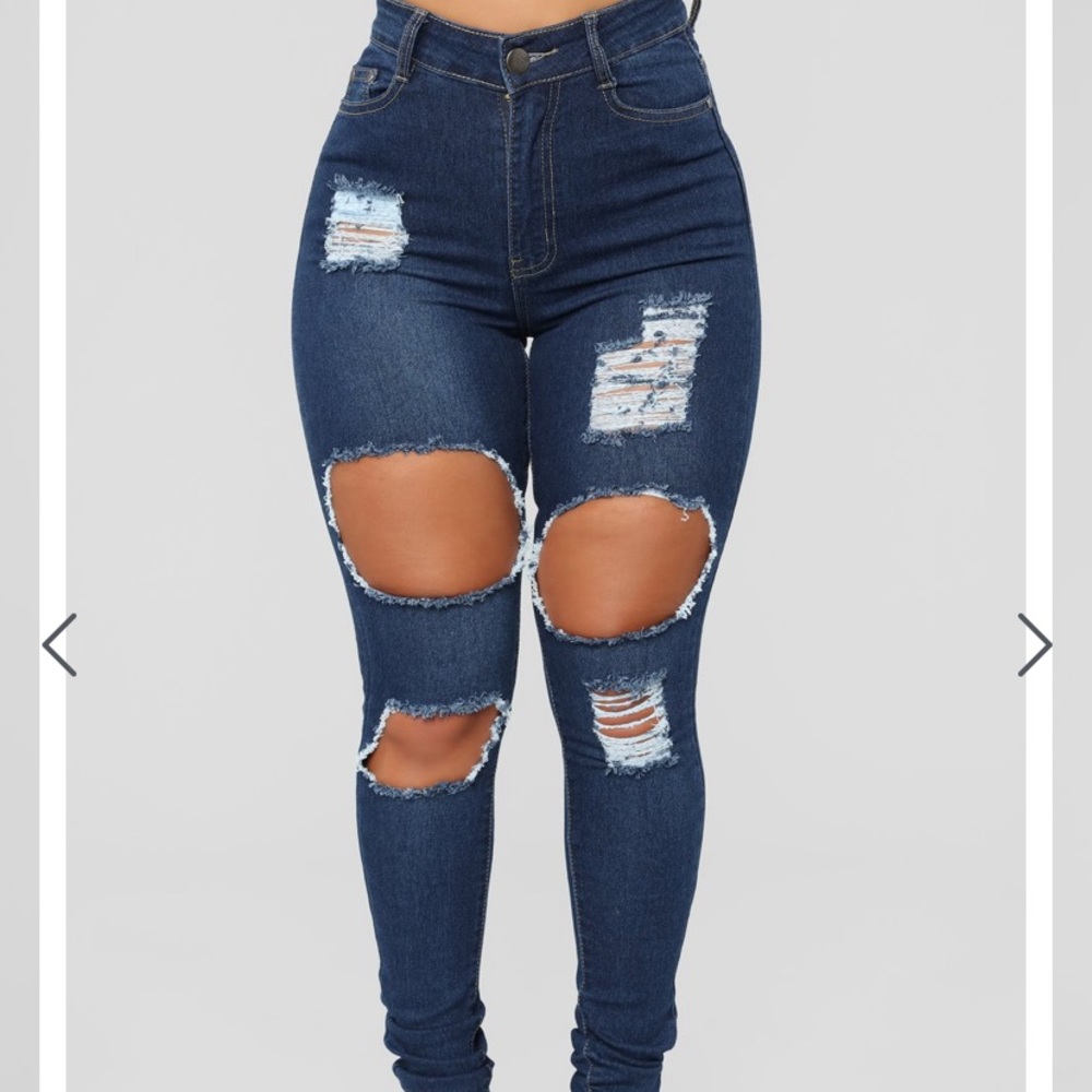 FASHION NOVA “needing something jeans- dark denim”